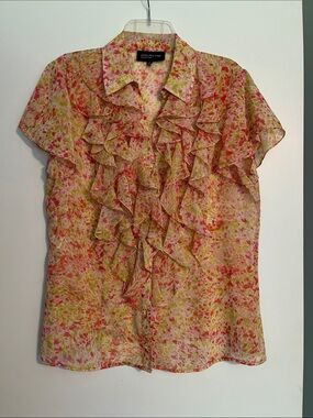 Jones New York Pink and chartreuse ruffle Short  Sleeve Blouse 16